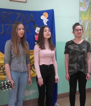 Eliminacje szkolne do III Międzyszkolnego Festiwalu Piosenki "Bajeczna Muzyka" (Nowe Iganie)